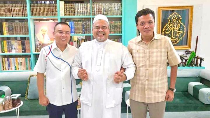 Prabowo Subianto Titip Salam Ke Rizieq Shihab