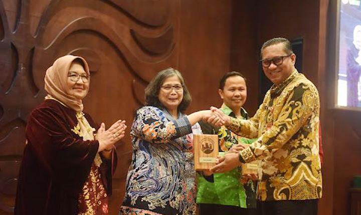 Kota Kediri Raih Peringkat Pertama Kota/Kabupaten Paling Berkelanjutan