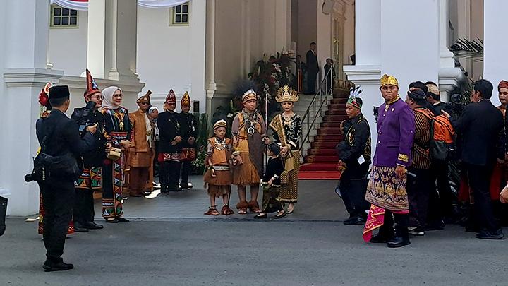 Pegiat HAM Sebut Pejabat Pakai Baju Adat Hanya Gimik: RUU Perlindungan Masyarakat Adat Malah Enggak Dibahas