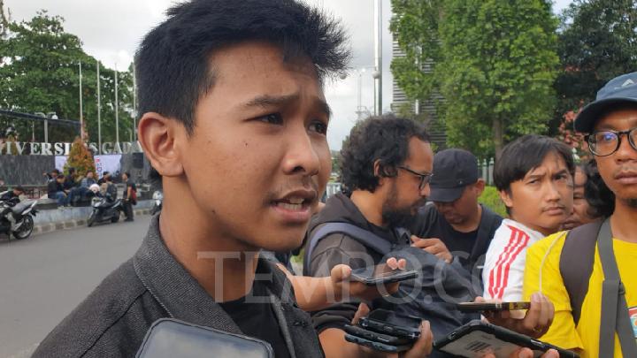 Eks Ketua BEM UGM Gielbran Singgung Tukang Kayu dan Wong Cilik Jadi Wong Licik