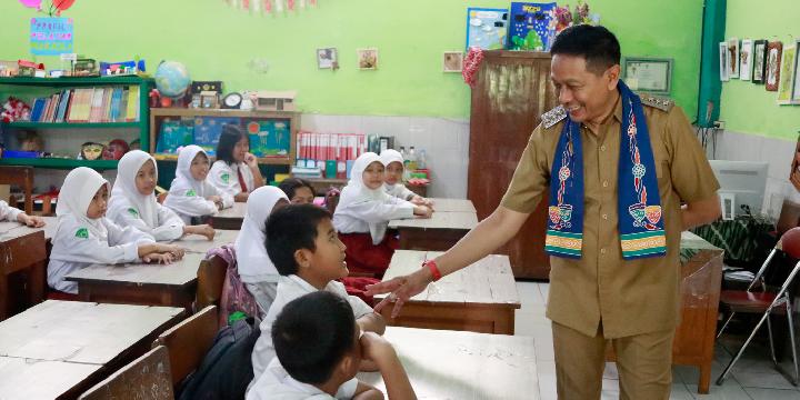 Wahyu Hidayat: Seragam Free of charge untuk Siswa Tak Mampu di Kota Malang