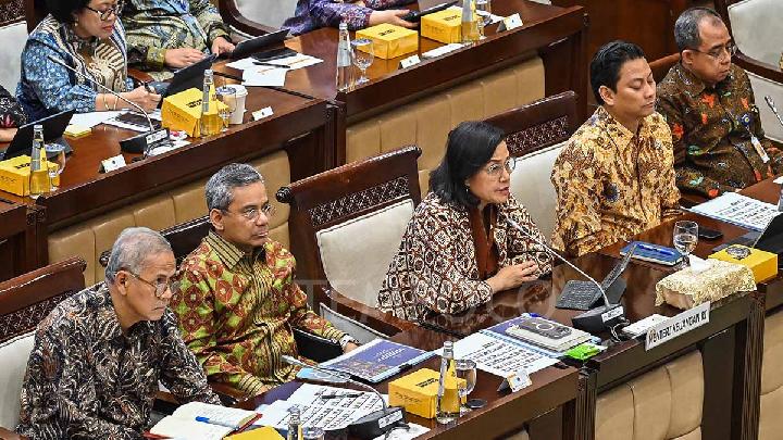 Nasib UKT dan Beasiswa KIP Kuliah di Tengah Efisiensi Anggaran Prabowo