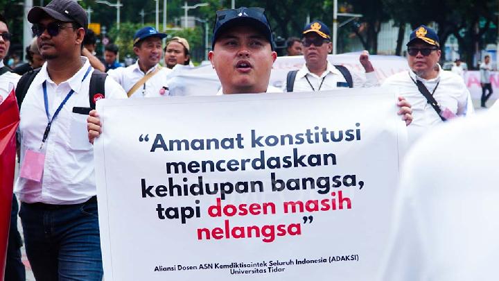 Dosen ASN Kecewa Prabowo Temui Rektor di Tengah Ketidakjelasan Pemberian Tukin Mereka