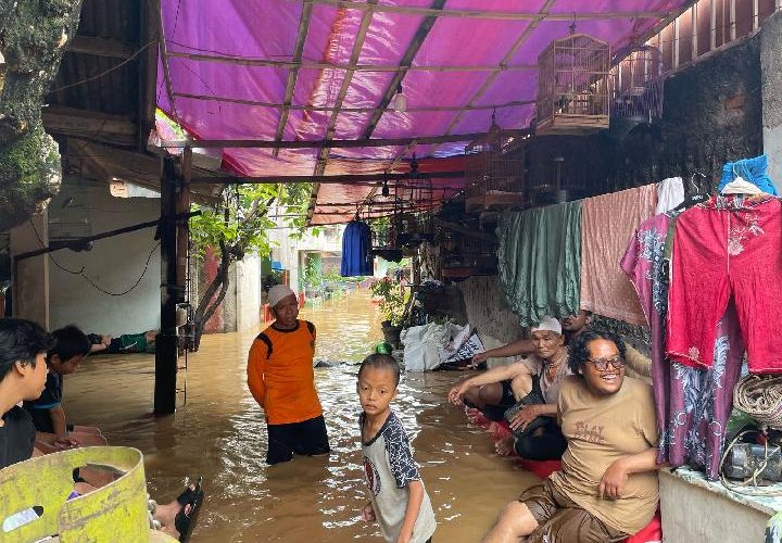 Banjir Jabodetabek, Warga Singgung Siklus 5 Tahunan