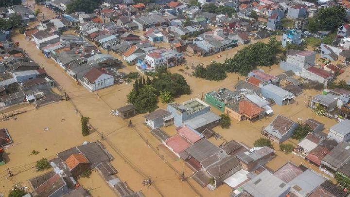 BNPB Lakukan Sejumlah Langkah Penanganan Darurat Banjir di Jabodetabek