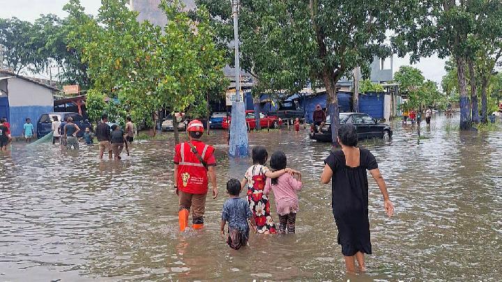 PLN Imbau Masyarakat Tetap Waspada Menghadapi Cuaca Ekstrem