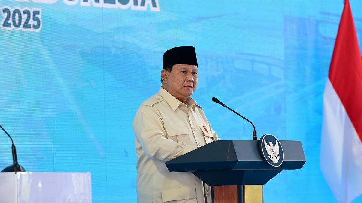 Kelakar Prabowo: Harga Saham Turun Hanya Buat Stres Beberapa Orang Saja Seperti Ara dan Trenggono