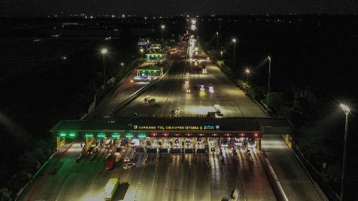 Urai Puncak Arus Balik: Pemerintah Perbolehkan ASN Kerja Fleksibel di Hari Pertama Masuk