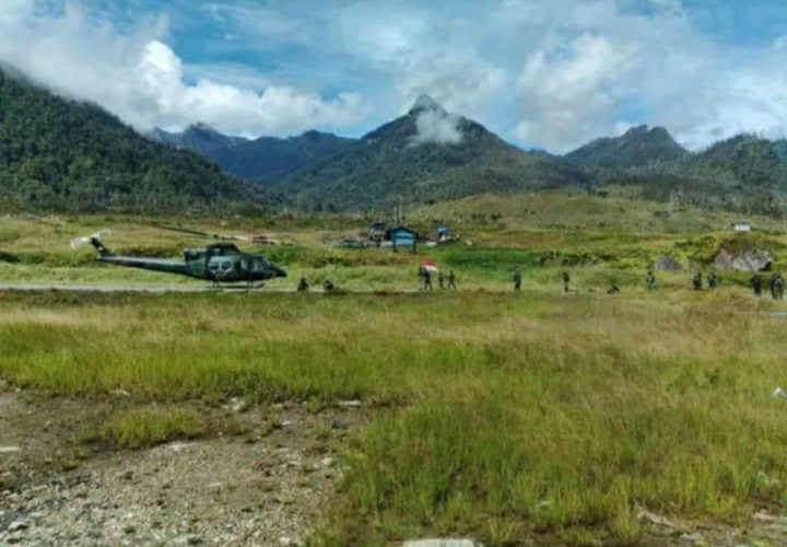 TNI Bantah Helikopternya Ditembak Jatuh TPNPB OPM
