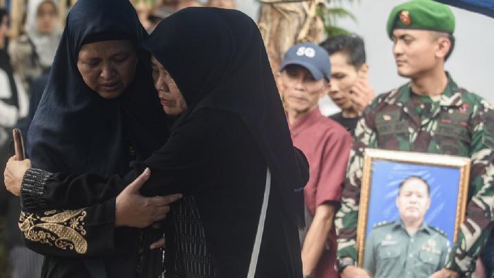 Apa Janji TNI AD dan Dedi Mulyadi untuk Keluarga Korban Ledakan Amunisi di Garut