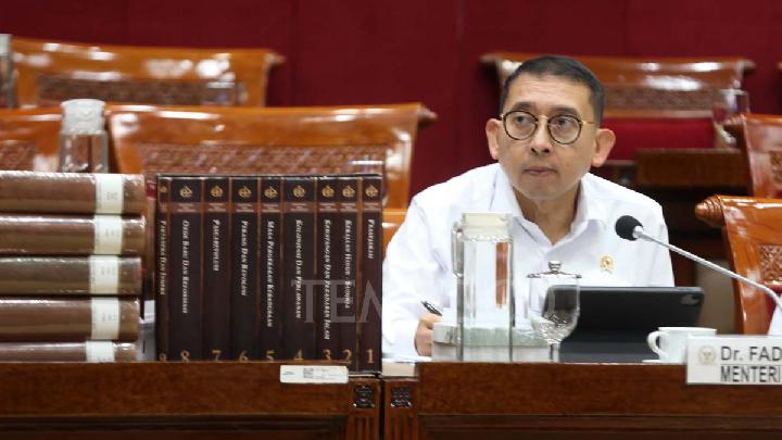 Fadli Zon: Stairlift di Candi Borobudur Akan Dibuat Permanen