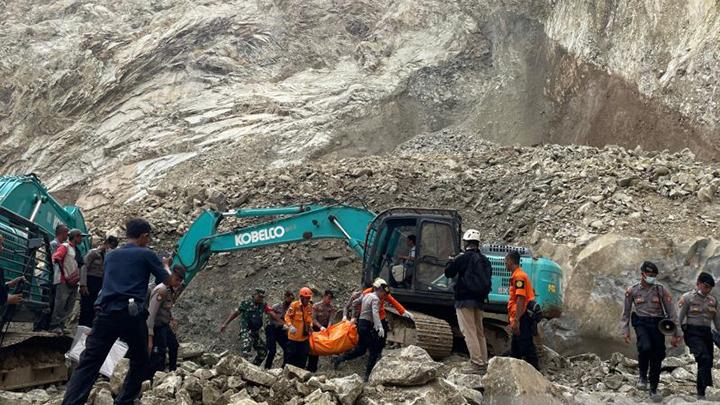 Tiga Korban Longsor Gunung Kuda Ditemukan Lagi, Overall Meninggal 17 Orang