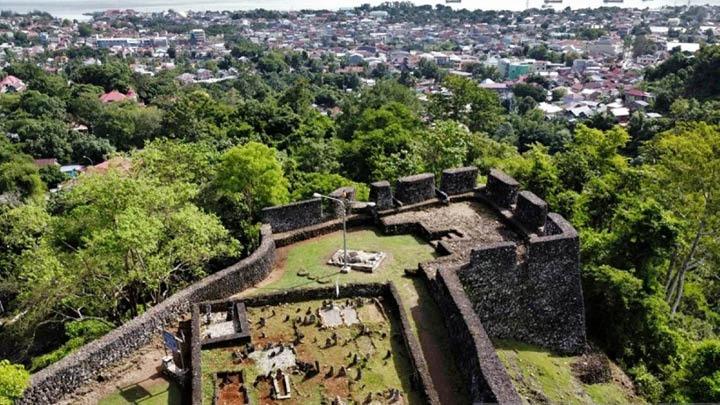 Wisata Sejarah Keraton Wolio, Benteng Kokoh dan Terluas dari Abad 16