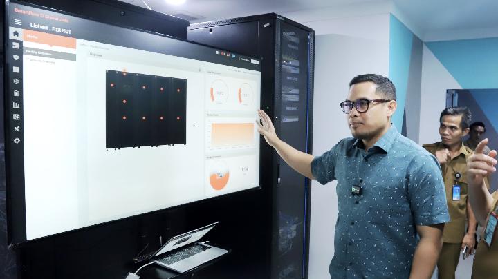 Pilar Saga Tinjau Kesiapan Pelaksanaan SPMB 2025 di Tangsel