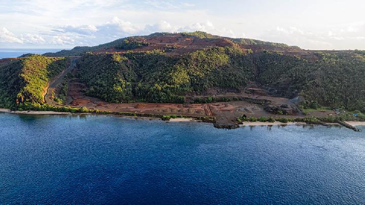 Bahlil Ogah Komentari Dugaan Pelanggaran Penerbitan Izin Tambang di Raja Ampat
