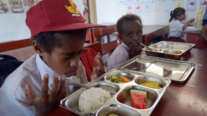 Alasan Program Makan Bergizi Free of charge Terhambat di Papua
