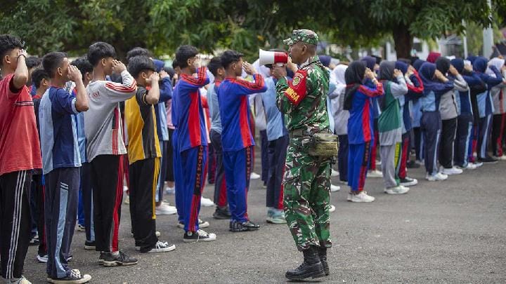 Serba-serbi Hari Pertama Masuk Sekolah di Berbagai Daerah